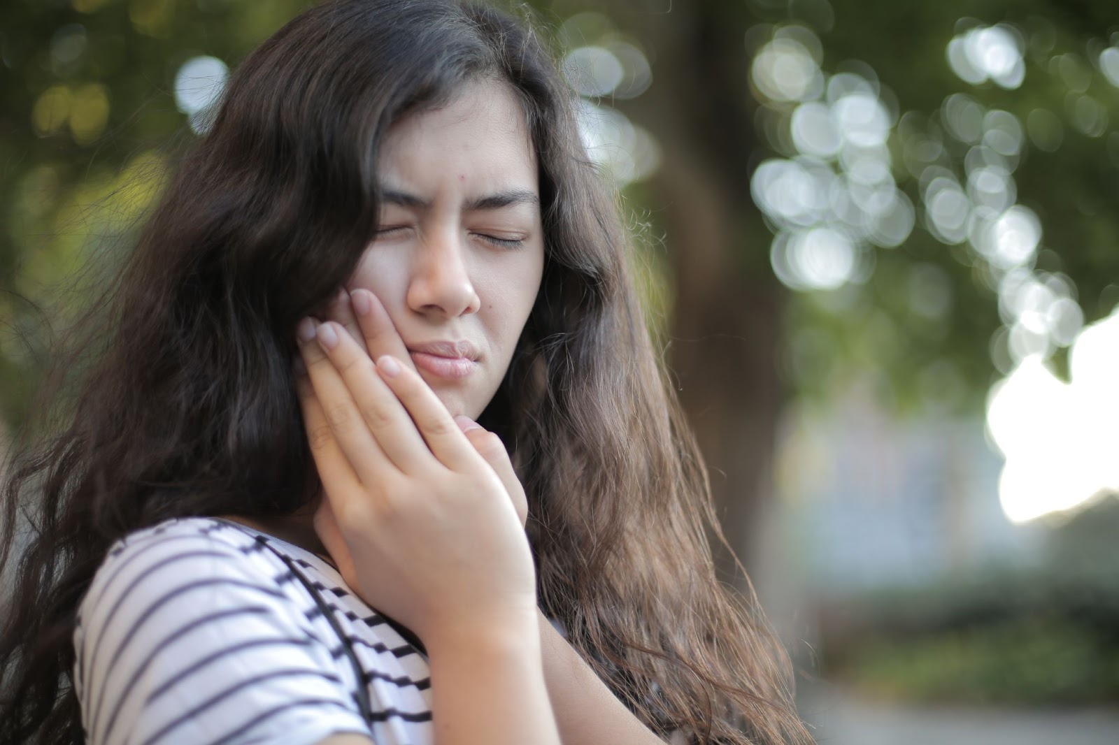 Toothaches: Treatment, Home Remedies, and Causes